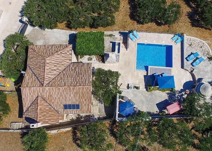 Pet Friendly In With Wifi Сasa de vacaciones